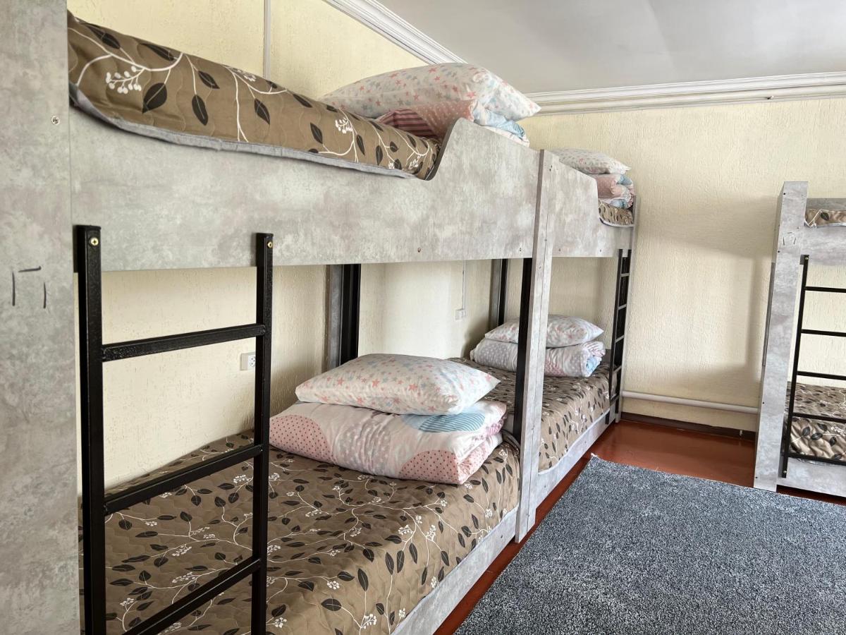 The Nest Hostel Karakol Extérieur photo
